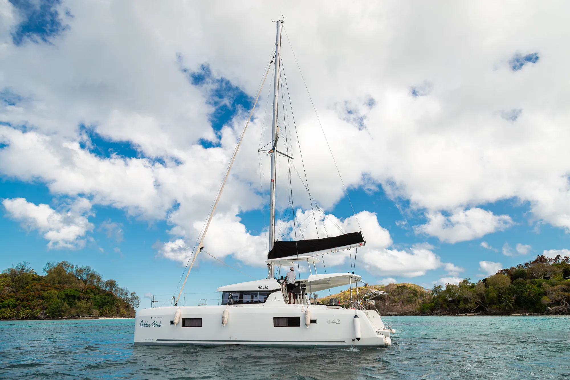 Golden Bride Lagoon 42 42 ft Yacht for 10 Persons